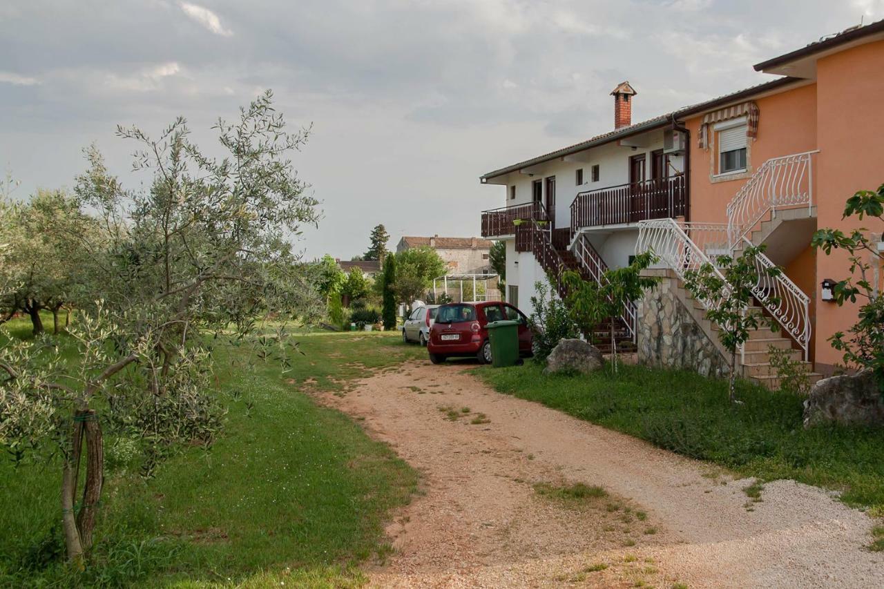 Lily'S & Tean Apartments Porec Exterior photo